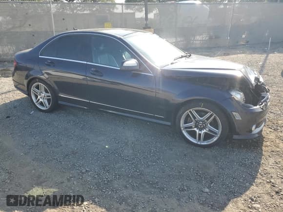 ✅ 2008 Mercedes-Benz C 300 Sport • VIN: WDDGF54X18F066430 • Лот: 90754485. Опубликован ранее на Copart с пробегом 214 700 миль. Бесплатный доступ к архиву аукционных продаж из США и подробный отчёт об истории автомобиля на DreamBid. Изображение 4.