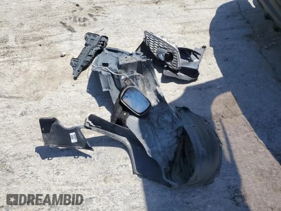 ✅ 2010 Toyota Matrix S • VIN: 2T1KE4EE7AC038080 • Лот: 52586595. Опубликован ранее на Copart с пробегом 159 301 миль. Бесплатный доступ к архиву аукционных продаж из США и подробный отчёт об истории автомобиля на DreamBid. Изображение 14.