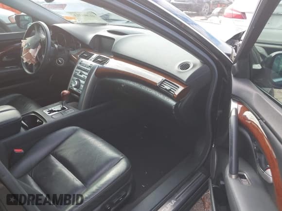 ✅ 2008 Acura RL Technology • VIN: JH4KB16608C001517 • Lot: 41305313. Wystawiony na IAAI z przebiegiem 220 509 mil. Bezpłatny archiwum sprzedaży aukcyjnych z USA i szczegółowy raport historii pojazdu na DreamBid. Zdjęcie 5.