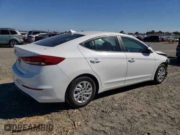 2017 Hyundai Elantra SE z VIN 5NPD74LF5HH093018, wystawiony jako Copart lot #85946085 z przebiegiem 83 416 mil mil oraz Szkoda całkowita • Salvage title. Historia ofert i sprzedaży dostępna na DreamBid. Obrazek 3.