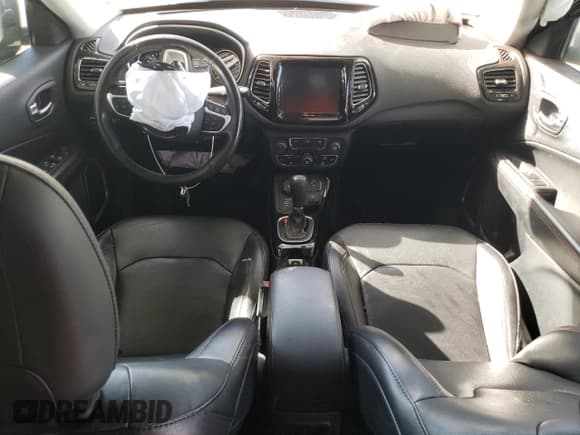 ✅ 2020 Jeep Compass Limited • VIN: 3C4NJDCB7LT138889 • Lot: 80936815. Wystawiony na Copart z przebiegiem 64 425 mil. Bezpłatny archiwum sprzedaży aukcyjnych z USA i szczegółowy raport historii pojazdu na DreamBid. Zdjęcie 8.