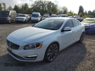✅ 2015 Volvo S60 T6 Drive-E Platinum • VIN: YV149MFMXF1333165 • Lot: 80567195. Listed on Copart with 118,038 mi. Free auction sales archive from the USA and detailed vehicle history report at DreamBid. Image 1.