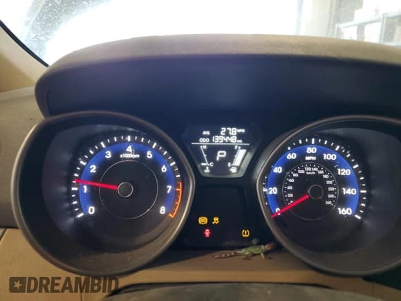 ✅ 2012 Hyundai Elantra GLS • VIN: 5NPDH4AE4CH097304 • Лот: 92055995. Опубликован ранее на Copart с пробегом 139 448 миль. Бесплатный доступ к архиву аукционных продаж из США и подробный отчёт об истории автомобиля на DreamBid. Изображение 9.