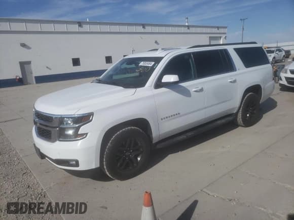 ✅ 2017 Chevrolet Suburban LT • VIN: 1GNSKHKC3HR173034 • Lot: 75053484. Wystawiony na Copart z przebiegiem 124 419 mil. Bezpłatny archiwum sprzedaży aukcyjnych z USA i szczegółowy raport historii pojazdu na DreamBid. Zdjęcie 1.