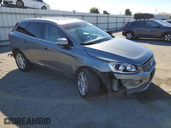 ✅ 2016 Volvo XC60 T5 Drive-E Premier • VIN: YV440MDK0G2832681 • Лот: 85833695. Опубликован ранее на Copart с пробегом 107 448 миль. Бесплатный доступ к архиву аукционных продаж из США и подробный отчёт об истории автомобиля на DreamBid. Изображение 4.