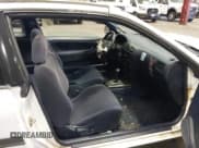 ✅ 1992 Nissan NX • VIN: JN1EB36C6NU101484 • Lot: 42970835. Listed on IAAI with 171,979 mi. Free auction sales archive from the USA and detailed vehicle history report at DreamBid. Image 5.