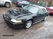 ✅ 2001 Ford Mustang Deluxe • VIN: 1FAFP444X1F113422 • Лот: 43840124. Опубликован ранее на IAAI с пробегом Не указан. Бесплатный доступ к архиву аукционных продаж из США и подробный отчёт об истории автомобиля на DreamBid. Изображение 2.