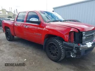 ✅ 2011 Chevrolet Silverado 1500 LT • VIN: 3GCPCSE05BG350412 • Lot: 43350965. Listed on IAAI with 159,023 mi. Free auction sales archive from the USA and detailed vehicle history report at DreamBid. Image 1.