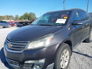 ✅ 2014 Chevrolet Traverse LT • VIN: 1GNKRGKD3EJ142150 • Lot: 43381233. Wystawiony na IAAI z przebiegiem 249 036 mil. Bezpłatny archiwum sprzedaży aukcyjnych z USA i szczegółowy raport historii pojazdu na DreamBid. Zdjęcie 2.