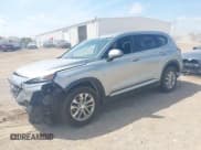 ✅ 2020 Hyundai Santa Fe SEL • VIN: 5NMS33AD8LH216623 • Lot: 42966018. Wystawiony na IAAI z przebiegiem 60 741 mil. Bezpłatny archiwum sprzedaży aukcyjnych z USA i szczegółowy raport historii pojazdu na DreamBid. Zdjęcie 18.