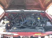 ✅ 2000 Nissan Xterra XE • VIN: 5N1ED28T5YC521600 • Lot: 43150702. Wystawiony na IAAI z przebiegiem 196 367 mil. Bezpłatny archiwum sprzedaży aukcyjnych z USA i szczegółowy raport historii pojazdu na DreamBid. Zdjęcie 10.