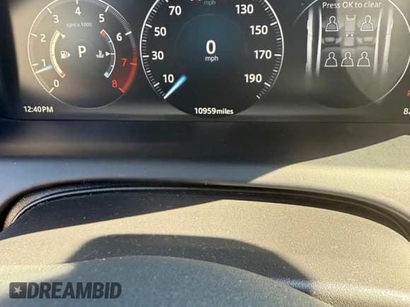 ✅ 2016 Jaguar XJ Portfolio • VIN: SAJWJ2GD8G8V99366 • Lot: 87255575. Wystawiony na Copart z przebiegiem 10 959 mil. Bezpłatny archiwum sprzedaży aukcyjnych z USA i szczegółowy raport historii pojazdu na DreamBid. Zdjęcie 8.