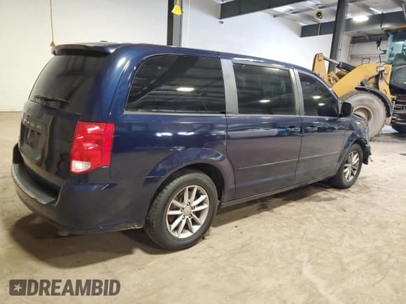 ✅ 2014 Dodge Grand Caravan R/T • VIN: 2C4RDGEG2ER184932 • Lot: 68705615. Listed on Copart with 180,599 mi. Free auction sales archive from the USA and detailed vehicle history report at DreamBid. Image 3.