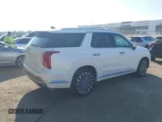 2025 Hyundai Palisade Calligraphy z VIN KM8R74GE2SU935197, wystawiony jako IAAI lot #43286627 z przebiegiem 3 505 mil mil oraz . Historia ofert i sprzedaży dostępna na DreamBid. Obrazek 4.
