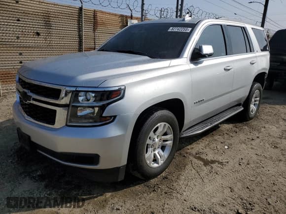 ✅ 2018 Chevrolet Tahoe LT • VIN: 1GNSCBKC5JR371405 • Lot: 82742255. Listed on Copart with 106,269 mi. Free auction sales archive from the USA and detailed vehicle history report at DreamBid. Image 1.