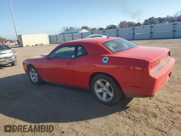 ✅ 2014 Dodge Challenger SXT • VIN: 2C3CDYAG6EH277139 • Lot: 84790204. Wystawiony na Copart z przebiegiem 266 549 mil. Bezpłatny archiwum sprzedaży aukcyjnych z USA i szczegółowy raport historii pojazdu na DreamBid. Zdjęcie 2.