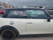 ✅ 2017 MINI Hardtop Cooper S • VIN: WMWXP7C39H3B94675 • Lot: 42532420. Wystawiony na IAAI z przebiegiem 94 340 mil. Bezpłatny archiwum sprzedaży aukcyjnych z USA i szczegółowy raport historii pojazdu na DreamBid. Zdjęcie 13.
