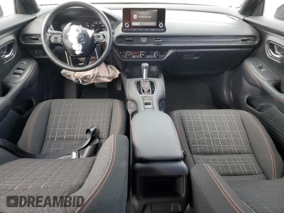 ✅ 2025 Honda HR-V Sport • VIN: 3CZRZ1H59SM725299 • Lot: 70713505. Listed on Copart with 8,605 mi. Free auction sales archive from the USA and detailed vehicle history report at DreamBid. Image 8.