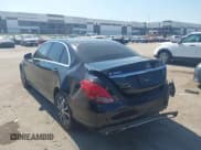 ✅ 2015 Mercedes-Benz C 300 Sport • VIN: 55SWF4KB5FU019814 • Лот: 43410003. Опубликован ранее на IAAI с пробегом 160 532 миль. Бесплатный доступ к архиву аукционных продаж из США и подробный отчёт об истории автомобиля на DreamBid. Изображение 3.