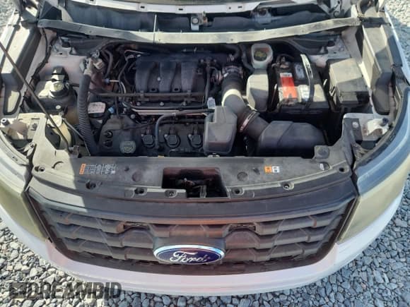 ✅ 2017 Ford Police Interceptor Utility • VIN: 1FM5K8AR2HGA35830 • Лот: 85659495. Опубликован ранее на Copart с пробегом 116 147 миль. Бесплатный доступ к архиву аукционных продаж из США и подробный отчёт об истории автомобиля на DreamBid. Изображение 12.