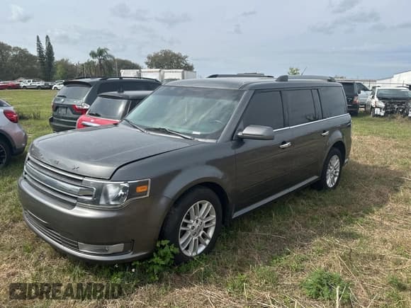 ✅ 2016 Ford Flex SEL • VIN: 2FMGK5C83GBA09724 • Лот: 46314775. Опубликован ранее на Copart с пробегом 188 103 миль. Бесплатный доступ к архиву аукционных продаж из США и подробный отчёт об истории автомобиля на DreamBid. Изображение 2.
