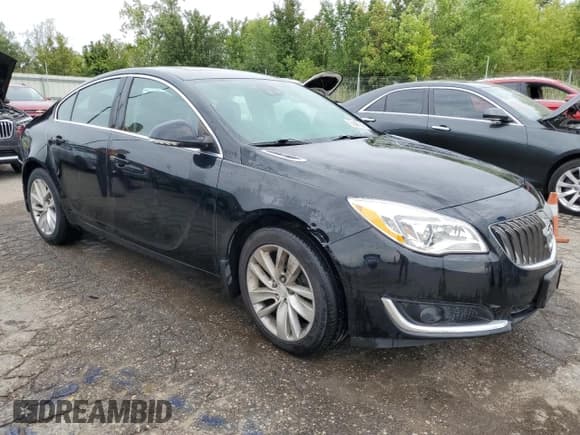 ✅ 2016 Buick Regal Premium II • VIN: 2G4GT5GX1G9117359 • Lot: 70772075. Listed on Copart with 172,047 mi. Free auction sales archive from the USA and detailed vehicle history report at DreamBid. Image 4.