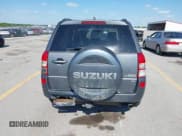 ✅ 2006 Suzuki Grand Vitara Luxury • VIN: JS3TD947264106255 • Lot: 42632638. Wystawiony na IAAI z przebiegiem 268 717 mil. Bezpłatny archiwum sprzedaży aukcyjnych z USA i szczegółowy raport historii pojazdu na DreamBid. Zdjęcie 13.