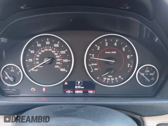 ✅ 2017 BMW 3 Series 330i • VIN: WBA8B9G55HNU48524 • Lot: 43402752. Wystawiony na IAAI z przebiegiem 68 052 mil. Bezpłatny archiwum sprzedaży aukcyjnych z USA i szczegółowy raport historii pojazdu na DreamBid. Zdjęcie 7.