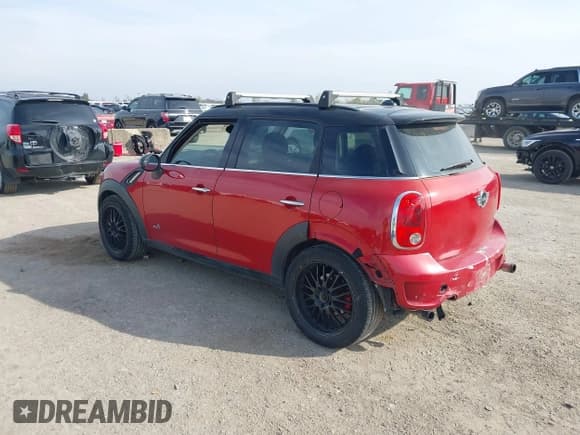 ✅ 2013 MINI Countryman S ALL4 • VIN: WMWZC5C56DWP31910 • Lot: 43878223. Listed on IAAI with 188,190 mi. Free auction sales archive from the USA and detailed vehicle history report at DreamBid. Image 3.