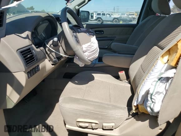 ✅ 2015 Nissan Armada Platinum • VIN: 5N1AA0NC1FN607679 • Lot: 68476685. Wystawiony na Copart z przebiegiem Nie podano. Bezpłatny archiwum sprzedaży aukcyjnych z USA i szczegółowy raport historii pojazdu na DreamBid. Zdjęcie 7.