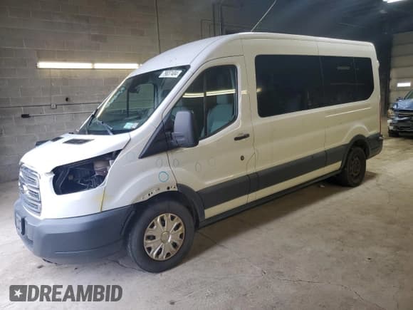 ✅ 2016 Ford Transit XL • VIN: 1FBAX2CG4GKA84931 • Лот: 79837404. Опубликован ранее на Copart с пробегом 131 368 миль. Бесплатный доступ к архиву аукционных продаж из США и подробный отчёт об истории автомобиля на DreamBid. Изображение 1.