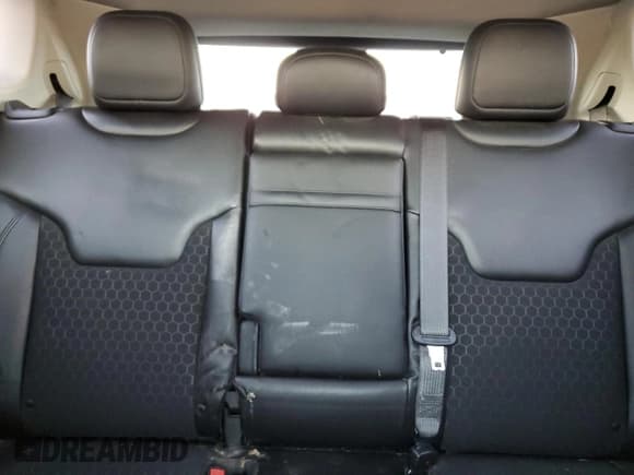 ✅ 2018 Jeep Compass Altitude • VIN: 3C4NJCBB6JT318468 • Lot: 92470575. Listed on Copart with 119,187 mi. Free auction sales archive from the USA and detailed vehicle history report at DreamBid. Image 10.