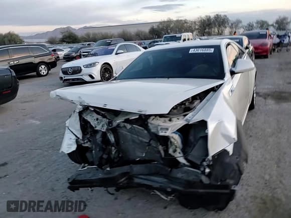 ✅ 2012 Cadillac CTS • VIN: 1G6DA1E36C0150452 • Lot: 43016885. Wystawiony na Copart z przebiegiem 76 808 mil. Bezpłatny archiwum sprzedaży aukcyjnych z USA i szczegółowy raport historii pojazdu na DreamBid. Zdjęcie 13.