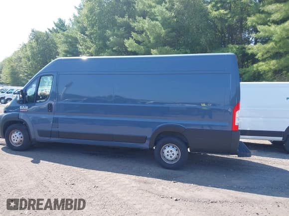 ✅ 2020 Ram ProMaster Cargo • VIN: 3C6URVJG0LE124871 • Lot: 42556383. Listed on IAAI with Not provided. Free auction sales archive from the USA and detailed vehicle history report at DreamBid. Image 14.