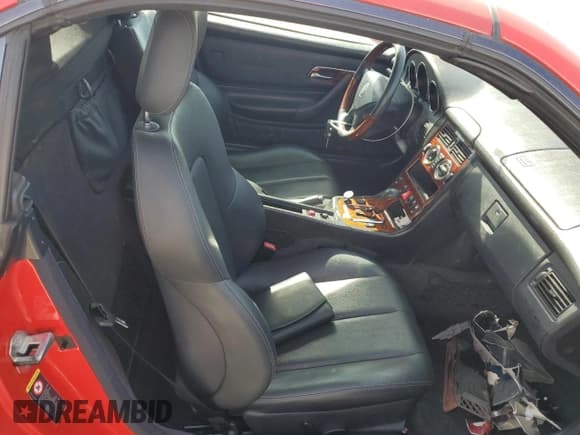 ✅ 2001 Mercedes-Benz SLK 230/320 • VIN: WDBKK65F01F214146 • Lot: 53469645. Listed on Copart with 88,119 mi. Free auction sales archive from the USA and detailed vehicle history report at DreamBid. Image 10.