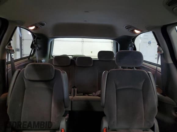 ✅ 2005 Dodge Caravan SXT • VIN: 2D4GP44L45R404697 • Лот: 90909455. Опубликован ранее на Copart с пробегом 147 702 миль. Бесплатный доступ к архиву аукционных продаж из США и подробный отчёт об истории автомобиля на DreamBid. Изображение 10.