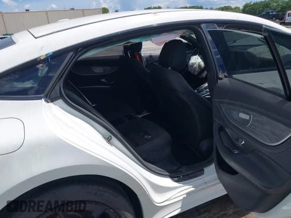 ✅ 2020 Mercedes-Benz AMG GT 53 • VIN: W1K7X6BB8LA016592 • Лот: 42799808. Опубликован ранее на IAAI с пробегом Не указан. Бесплатный доступ к архиву аукционных продаж из США и подробный отчёт об истории автомобиля на DreamBid. Изображение 8.