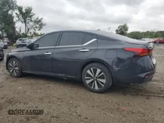 ✅ 2020 Nissan Altima SL • VIN: 1N4BL4EV4LC160645 • Lot: 80328395. Listed on Copart with 110,937 mi. Free auction sales archive from the USA and detailed vehicle history report at DreamBid. Image 2.