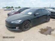 ✅ 2019 Tesla Model S 75D • VIN: 5YJSA1E25KF311319 • Лот: 43009074. Опубликован ранее на IAAI с пробегом 81 285 миль. Бесплатный доступ к архиву аукционных продаж из США и подробный отчёт об истории автомобиля на DreamBid. Изображение 2.