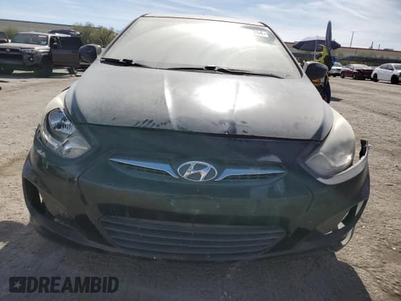 ✅ 2014 Hyundai Accent GS • VIN: KMHCT5AE9EU107345 • Lot: 75854264. Wystawiony na Copart z przebiegiem 110 184 mil. Bezpłatny archiwum sprzedaży aukcyjnych z USA i szczegółowy raport historii pojazdu na DreamBid. Zdjęcie 5.