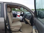 ✅ 2011 Toyota Tundra • VIN: 5TFUM5F16BX026387 • Лот: 42240745. Опубликован ранее на IAAI с пробегом 131 741 миль. Бесплатный доступ к архиву аукционных продаж из США и подробный отчёт об истории автомобиля на DreamBid. Изображение 5.