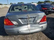 ✅ 2000 Toyota Avalon XL • VIN: 4T1BF28B3YU033115 • Лот: 86648315. Опубликован ранее на Copart с пробегом Не указан. Бесплатный доступ к архиву аукционных продаж из США и подробный отчёт об истории автомобиля на DreamBid. Изображение 6.