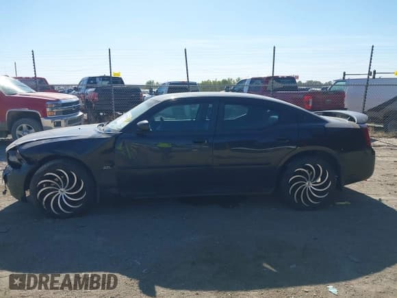 ✅ 2007 Dodge Charger • VIN: 2B3KA43G27H605697 • Lot: 43517611. Listed on IAAI with 171,293 mi. Free auction sales archive from the USA and detailed vehicle history report at DreamBid. Image 15.