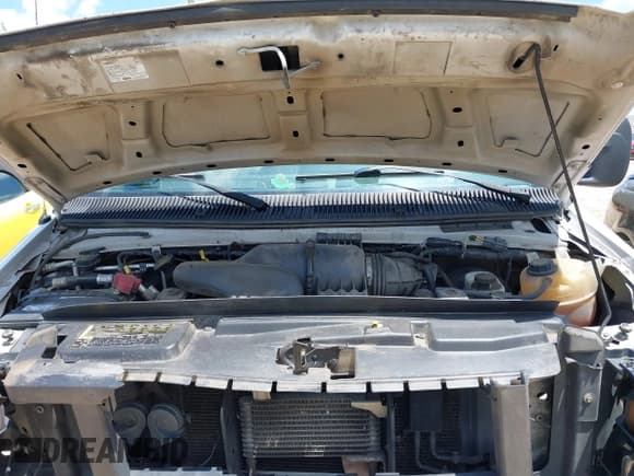 ✅ 2014 Ford Econoline Cargo Commercial • VIN: 1FTNE2EL8EDA48545 • Lot: 42326165. Listed on IAAI with 396,949 mi. Free auction sales archive from the USA and detailed vehicle history report at DreamBid. Image 10.