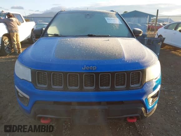 ✅ 2021 Jeep Compass Trailhawk • VIN: 3C4NJDDB0MT551169 • Lot: 43503446. Wystawiony na IAAI z przebiegiem 21 797 mil. Bezpłatny archiwum sprzedaży aukcyjnych z USA i szczegółowy raport historii pojazdu na DreamBid. Zdjęcie 13.