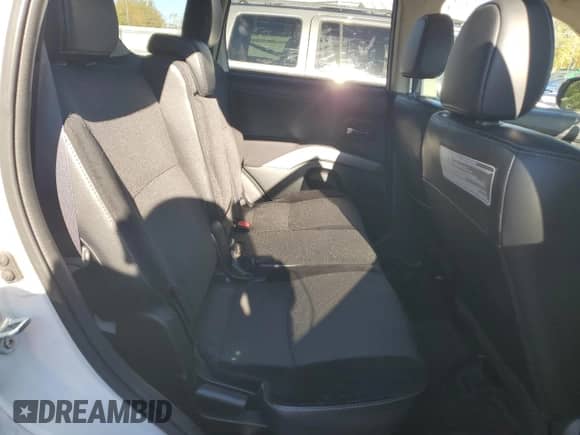 2013 Mitsubishi Outlander SE с VIN JA4JT3AW3DU002382, выставлен на аукционе Copart как лот 86447705 с пробегом 94 927 миль миль и Чистый • Clean title. История ставок и продаж доступна на DreamBid. Изображение 11.