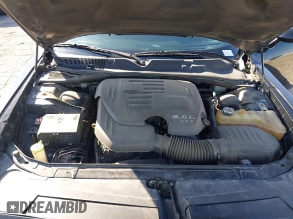 ✅ 2015 Dodge Challenger SXT • VIN: 2C3CDZAG1FH811459 • Lot: 43507040. Listed on IAAI with 121,268 mi. Free auction sales archive from the USA and detailed vehicle history report at DreamBid. Image 10.