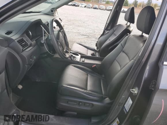 ✅ 2019 Honda Ridgeline RTL • VIN: 5FPYK3F52KB040402 • Lot: 93495675. Listed on Copart with 59,422 mi. Free auction sales archive from the USA and detailed vehicle history report at DreamBid. Image 7.