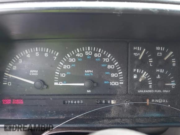 ✅ 1994 Plymouth Grand Voyager • VIN: 1P4GH54LXRX129419 • Лот: 43741842. Опубликован ранее на IAAI с пробегом 376 483 миль. Бесплатный доступ к архиву аукционных продаж из США и подробный отчёт об истории автомобиля на DreamBid. Изображение 7.