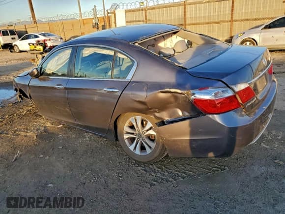 ✅ 2014 Honda Accord LX • VIN: 1HGCR2F33EA265742 • Лот: 94772665. Опубликован ранее на Copart с пробегом 79 518 миль. Бесплатный доступ к архиву аукционных продаж из США и подробный отчёт об истории автомобиля на DreamBid. Изображение 2.